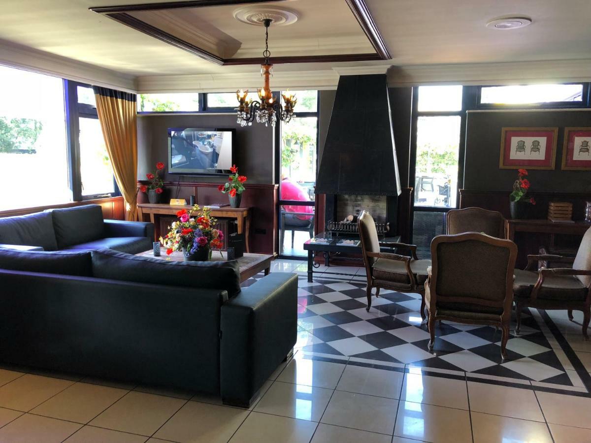 Van Der Valk Hotel Hardegarijp - Leeuwarden Exteriör bild